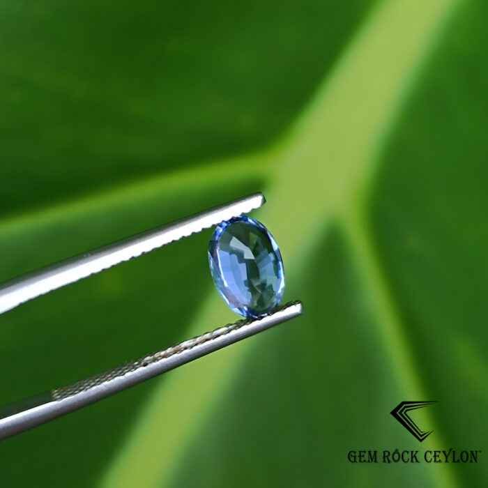 Natural Unheated Blue Sapphire with Great Clarity - Image 5