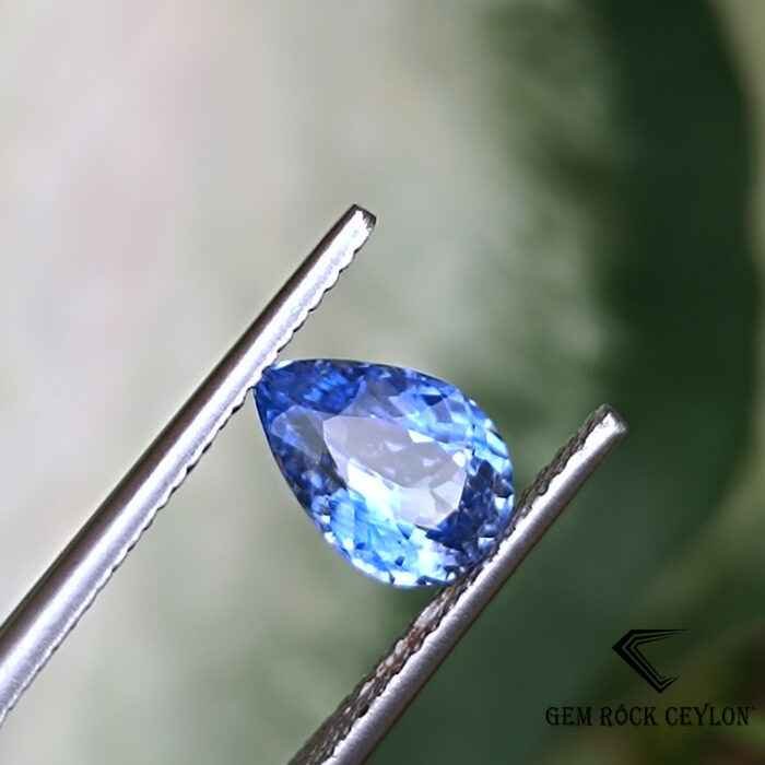 Pear Shape Heated Blue Sapphire - Image 5