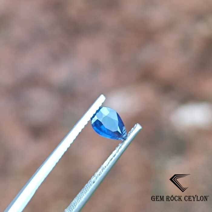 Pear Shape Heated Blue Sapphire - Image 4