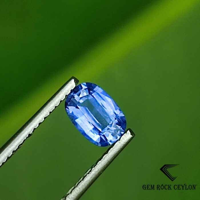 Natural  Blue Sapphire - Image 4