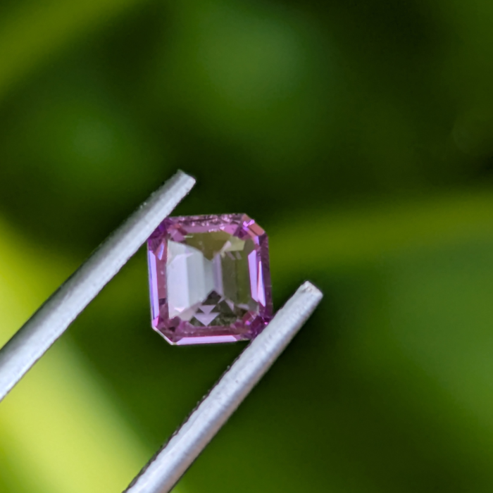 natural purpalsh pink sapphire - Image 4