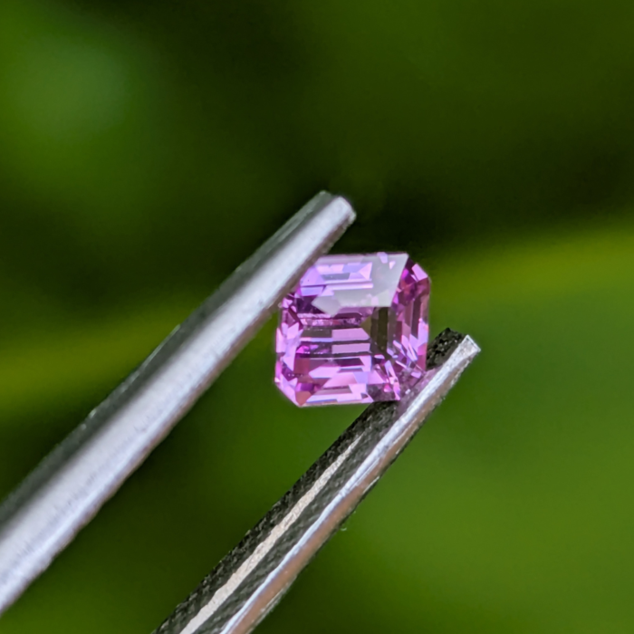 natural purpalsh pink sapphire - Image 5