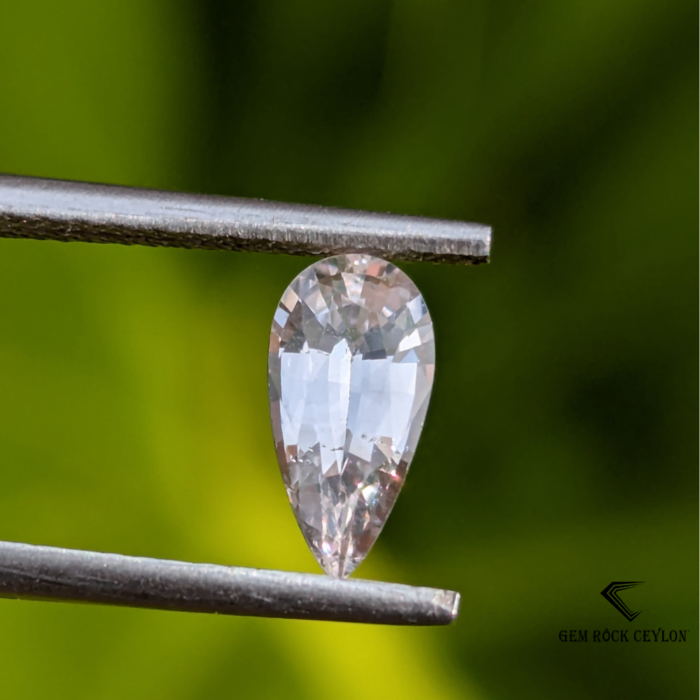 natural unheated white sapphire - Image 5