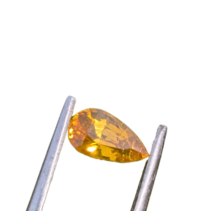 radiant natural yellow sapphire - Image 6