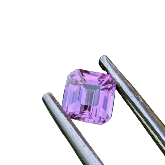 natural purpalsh pink sapphire - Image 6