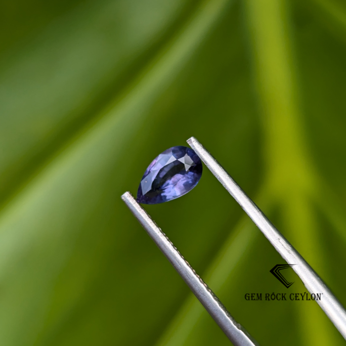 Natural unheated lavender sapphire - Image 4