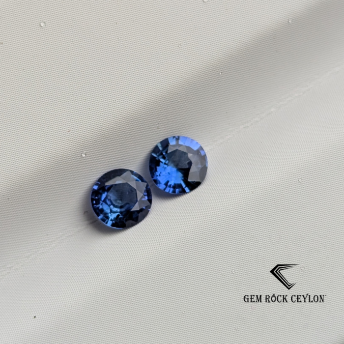 Natural Blue Sapphire Pair - Image 5