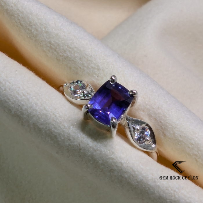 Sterling Silver Ladies’ Ring with a Stunning Purple Sapphire