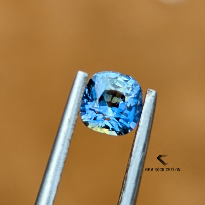 natural bicolor sapphire - Image 5