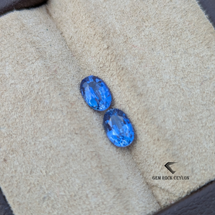 unheated blue sapphire pair - Image 3