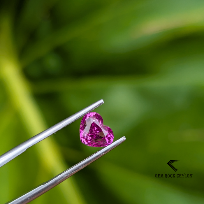 natural redish purple spinel - Image 6