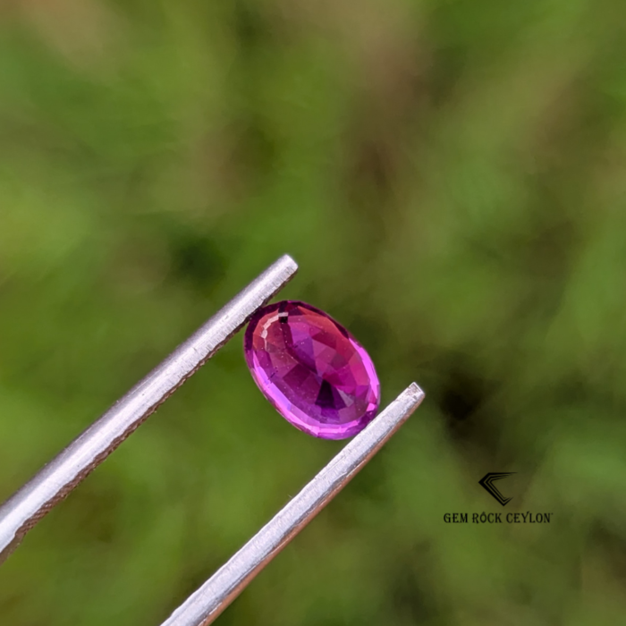 Natural unheated pink sapphire - Image 3