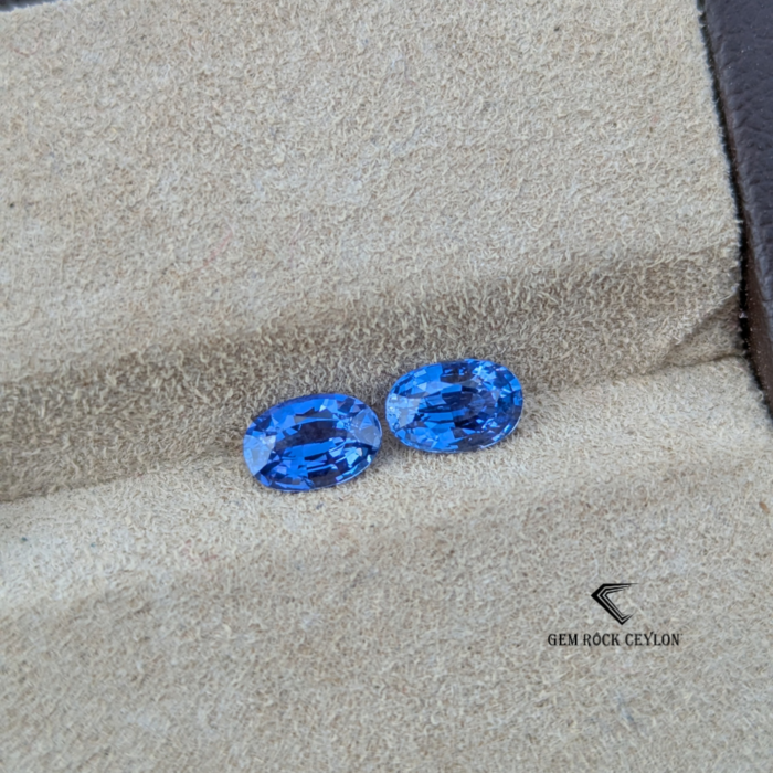 unheated blue sapphire pair - Image 4