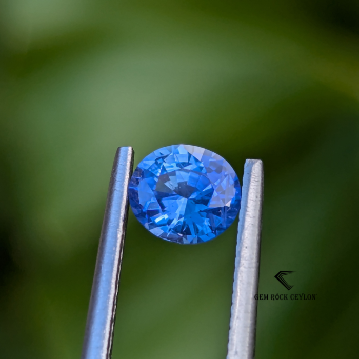 natural blue sapphire with sky blue color - Image 3