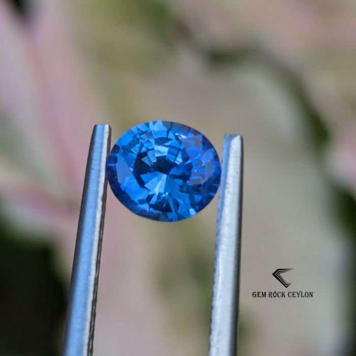 natural blue sapphire with sky blue color - Image 2