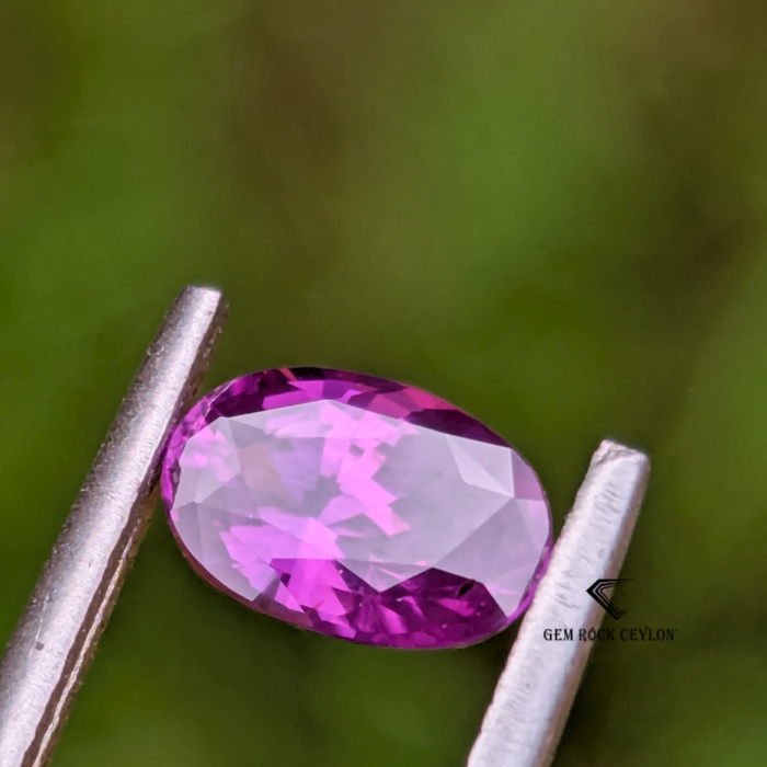 Natural unheated pink sapphire - Image 5