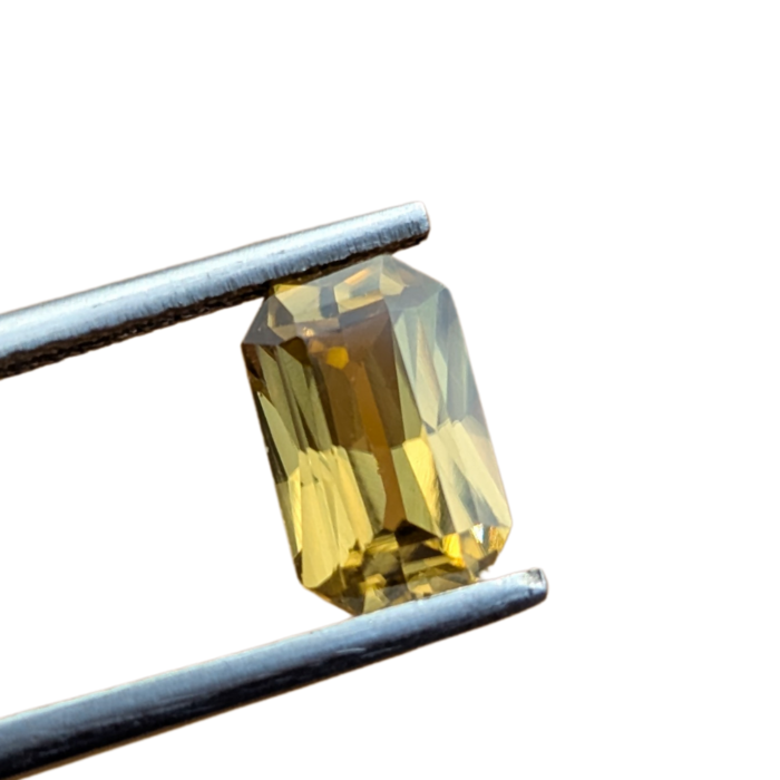 natural yellowish green zircon