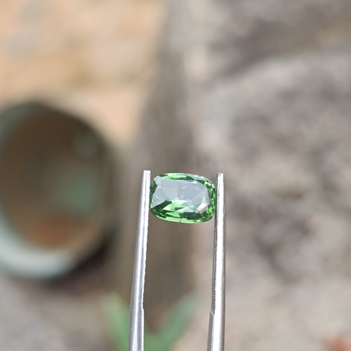 Green Zircon - Image 3