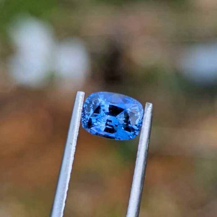 Natural Blue Sapphire - Image 5