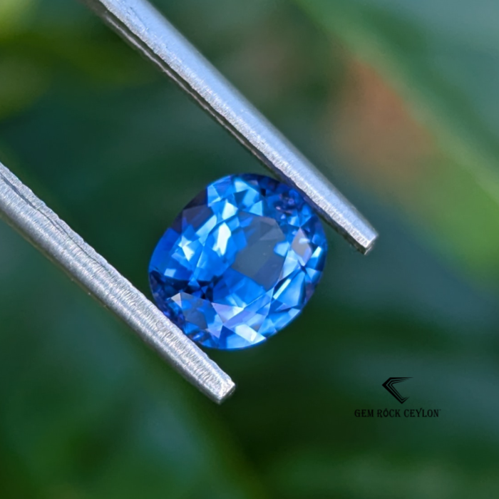 natural blue sapphire from Sri Lanka - Image 2