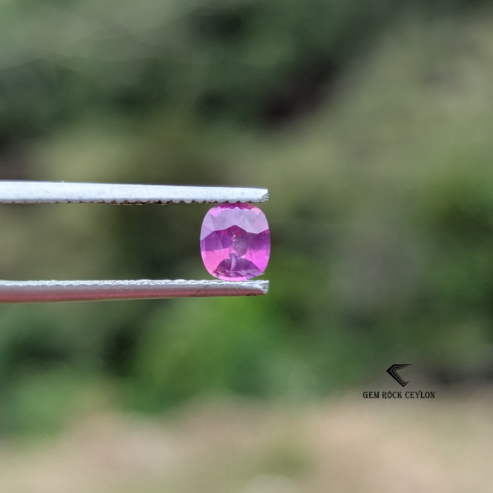 Natural Pink Sapphire - Image 2