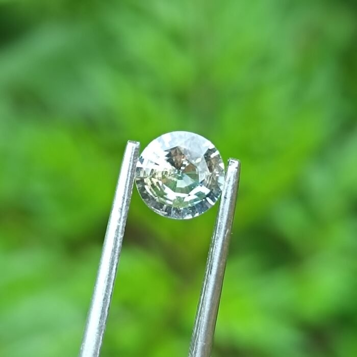Natural Bicolor Sapphire - Image 3