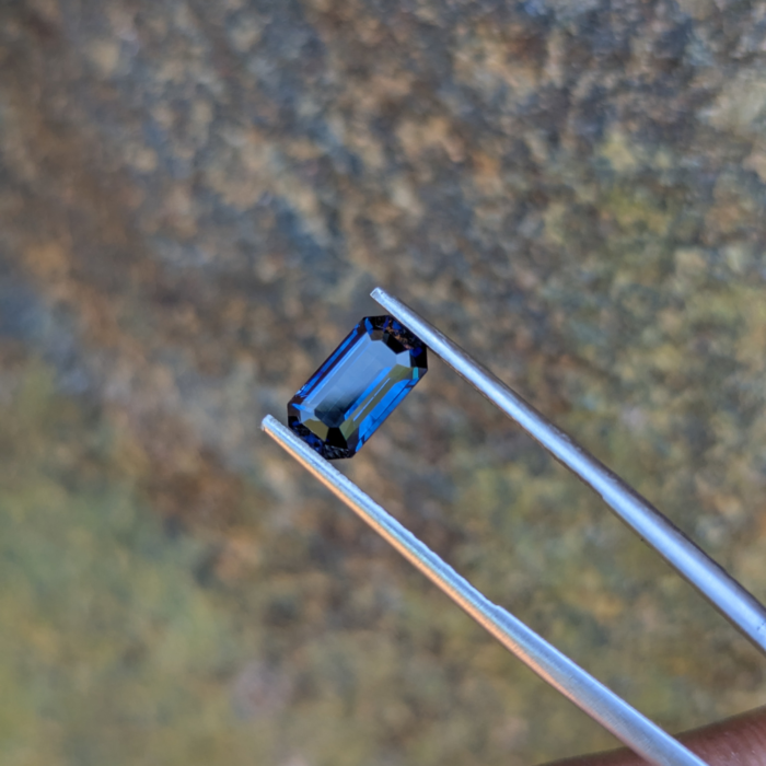 Cornflower Blue Sapphire - Image 3