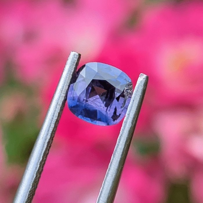Natural Bicolor Sapphire - Image 4