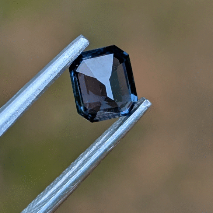 Natural Spinel - Image 4