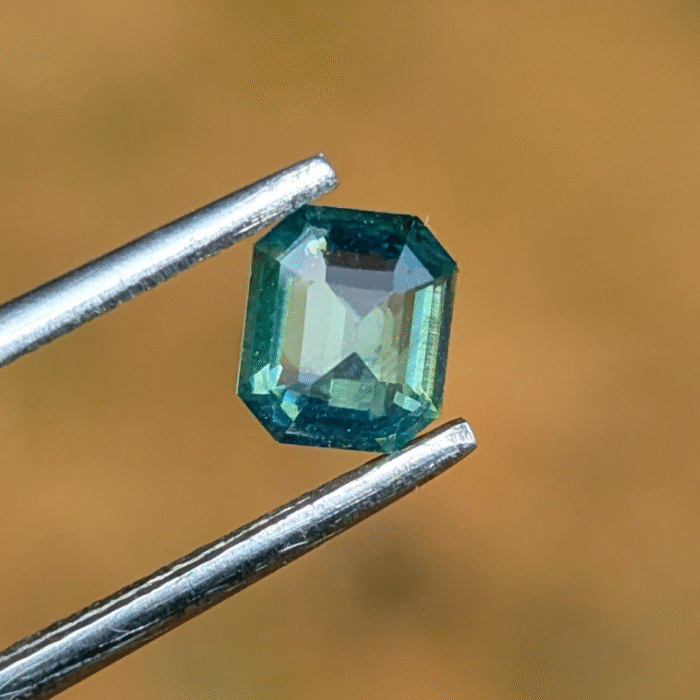 Natural Green Zircon - Image 4