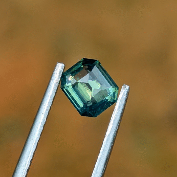 Natural Green Zircon - Image 5