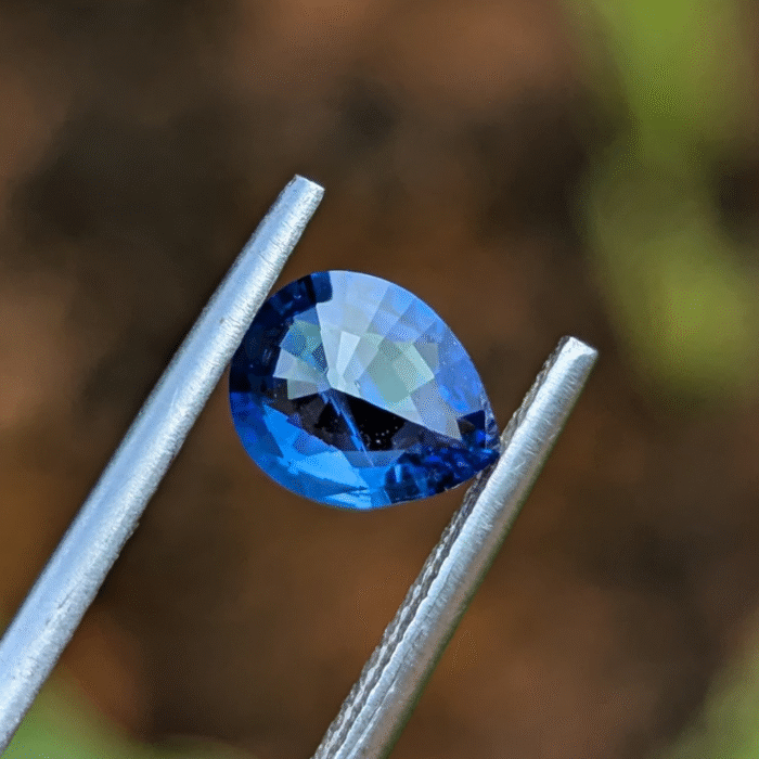 Natural Cornflower Blue Sapphire - Image 5