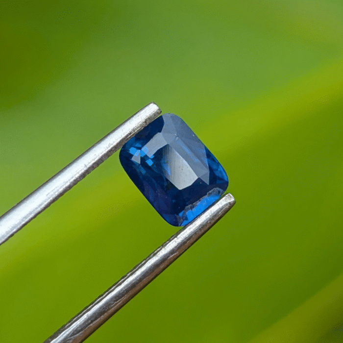 Natural Royal Blue Sapphire - Image 2