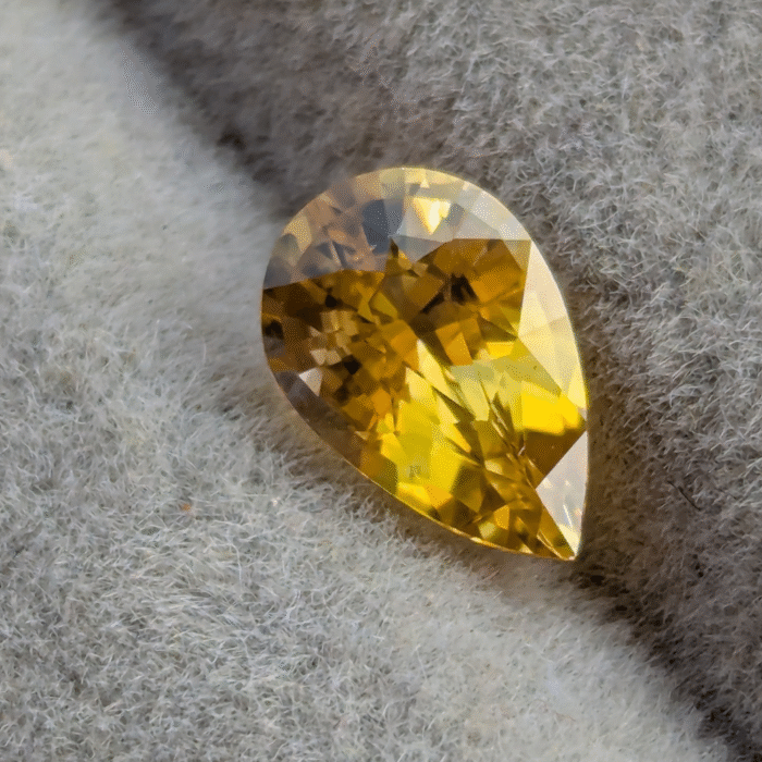 Natural Golden Yellow Sapphire - Image 4